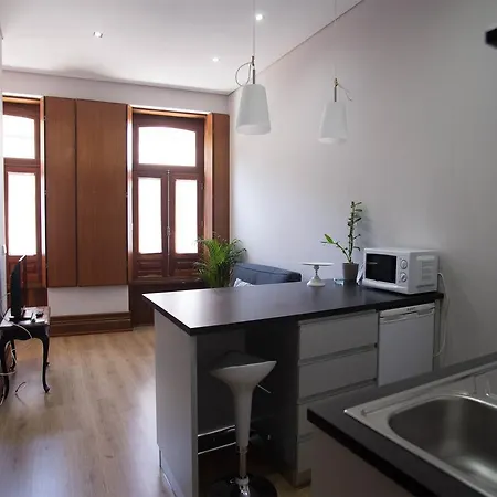 Nidos Accommodation Gaia